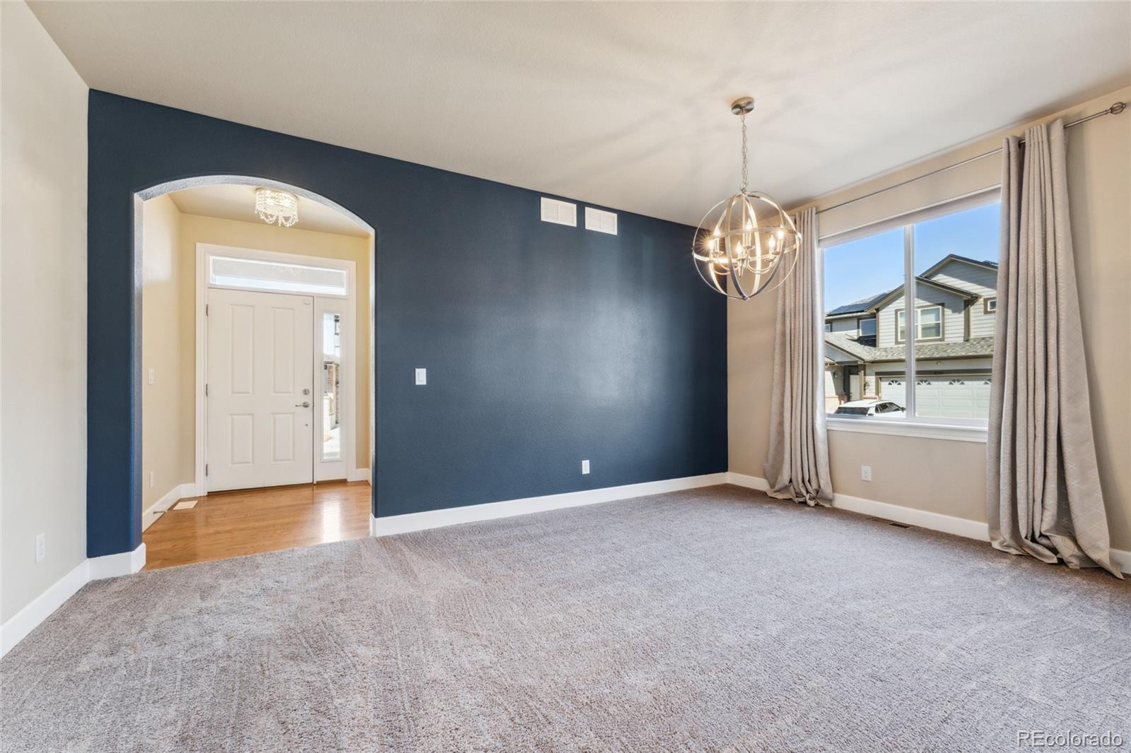 MLS Image #4 for 1208 s valentia court,denver, Colorado