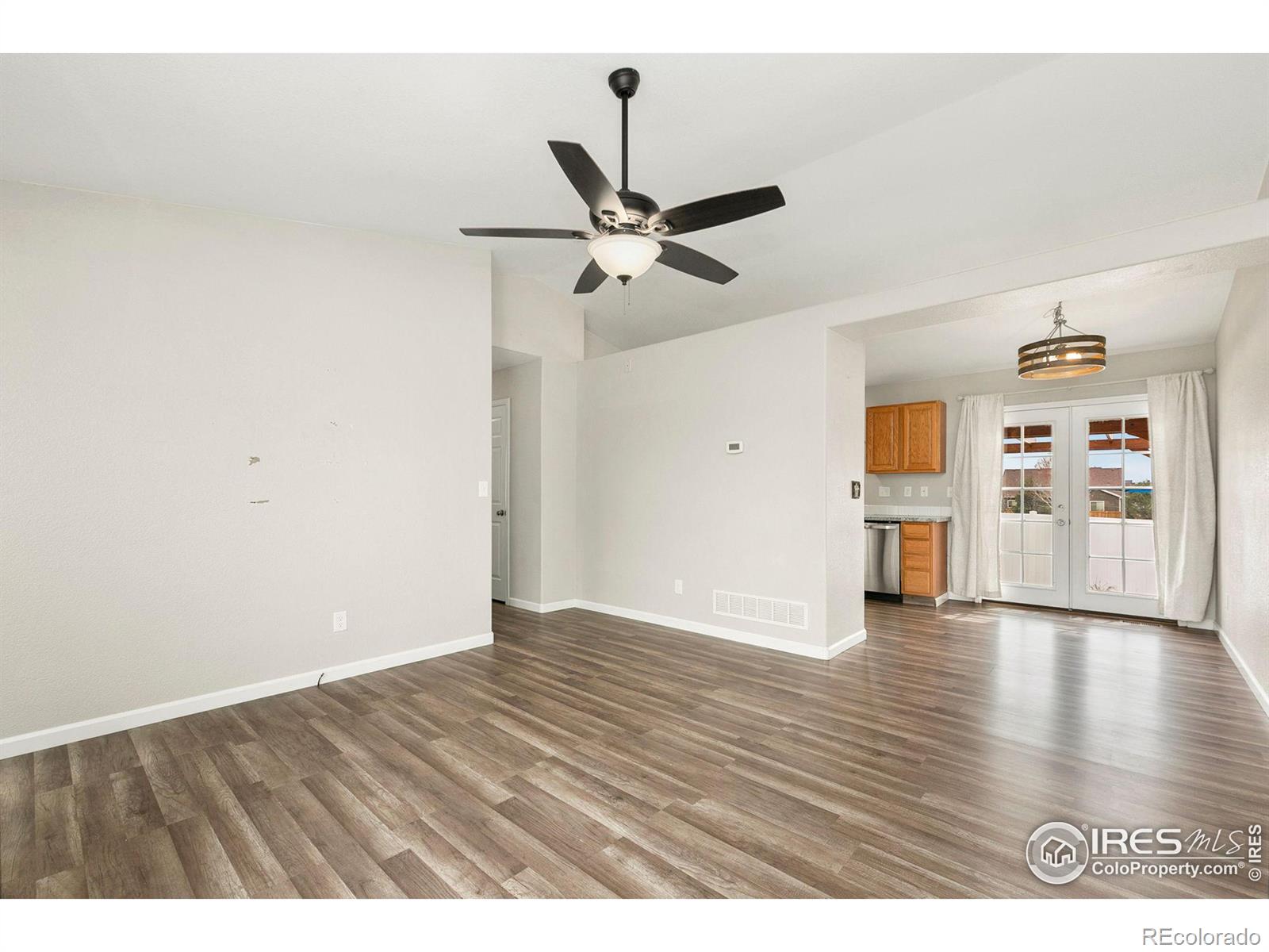 MLS Image #7 for 3773  mount flora street,wellington, Colorado