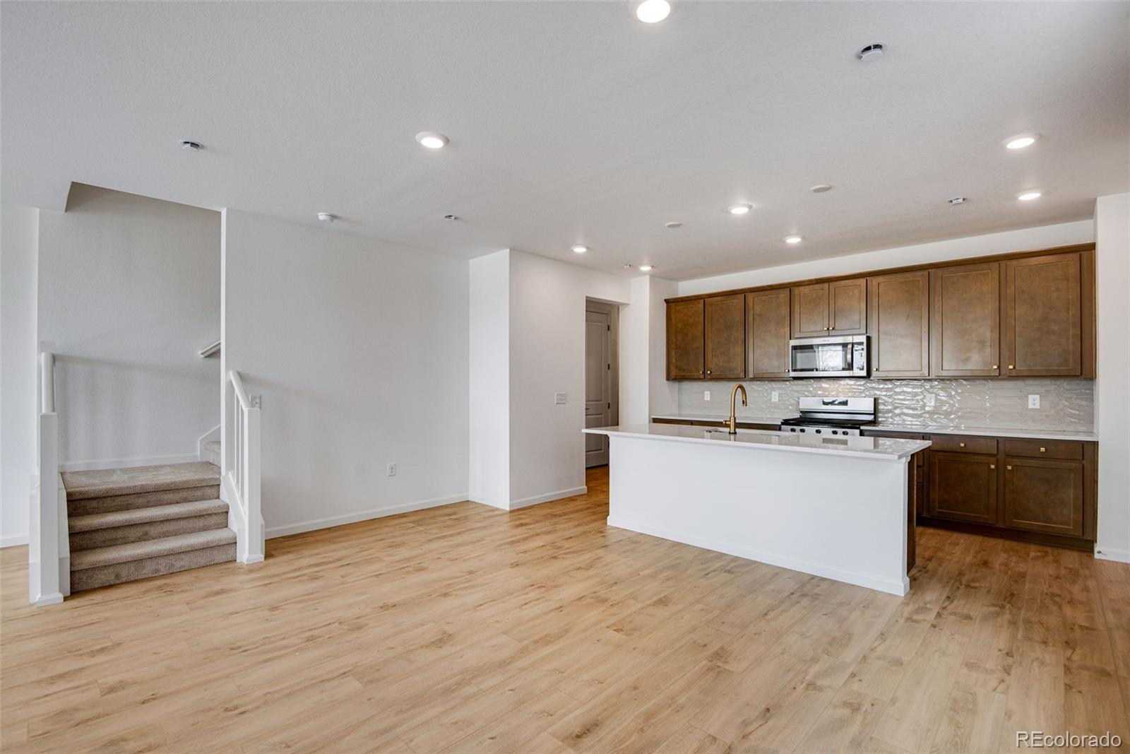MLS Image #13 for 1426  hudson place,longmont, Colorado