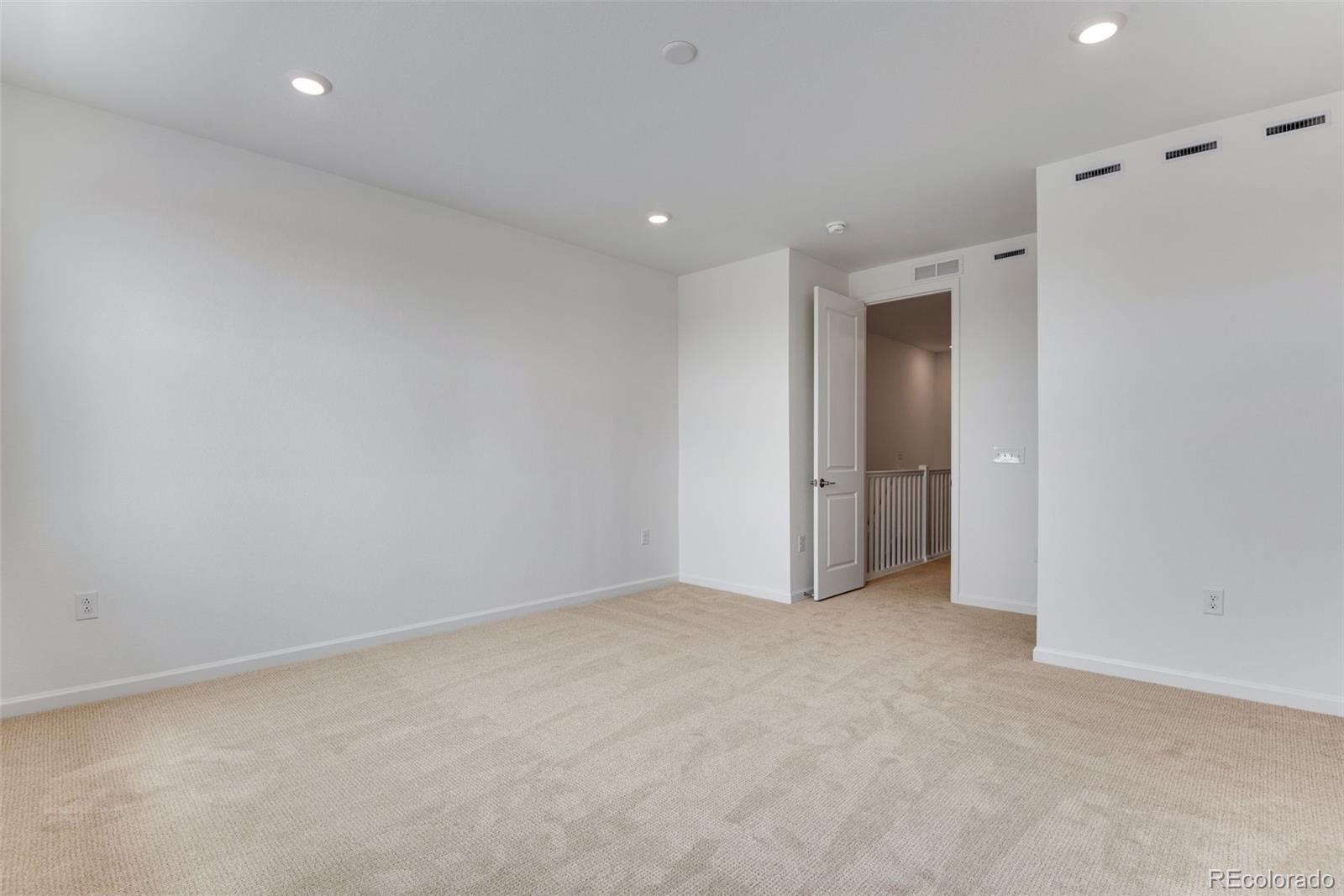 MLS Image #28 for 1426  hudson place,longmont, Colorado