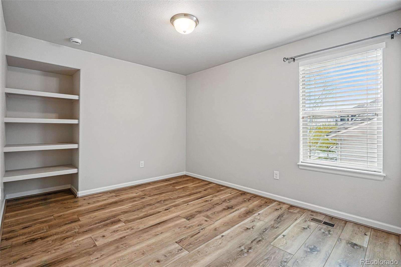 MLS Image #28 for 2562 s kendrick street,denver, Colorado