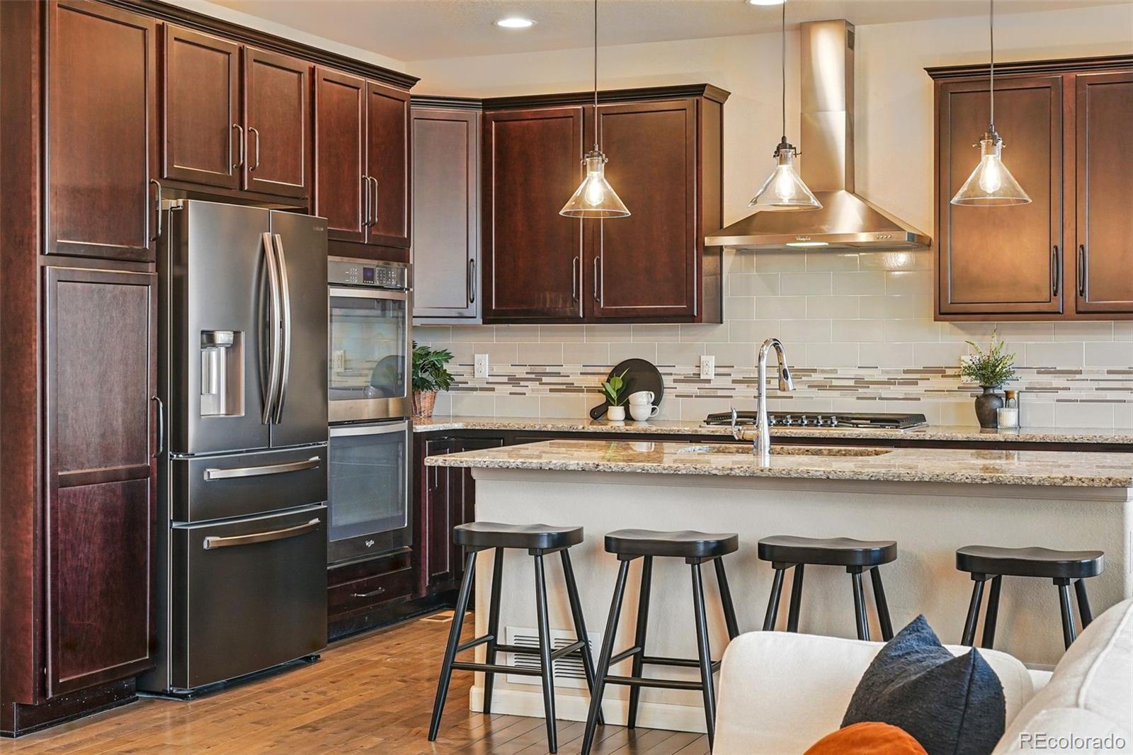 MLS Image #9 for 2562 s kendrick street,denver, Colorado