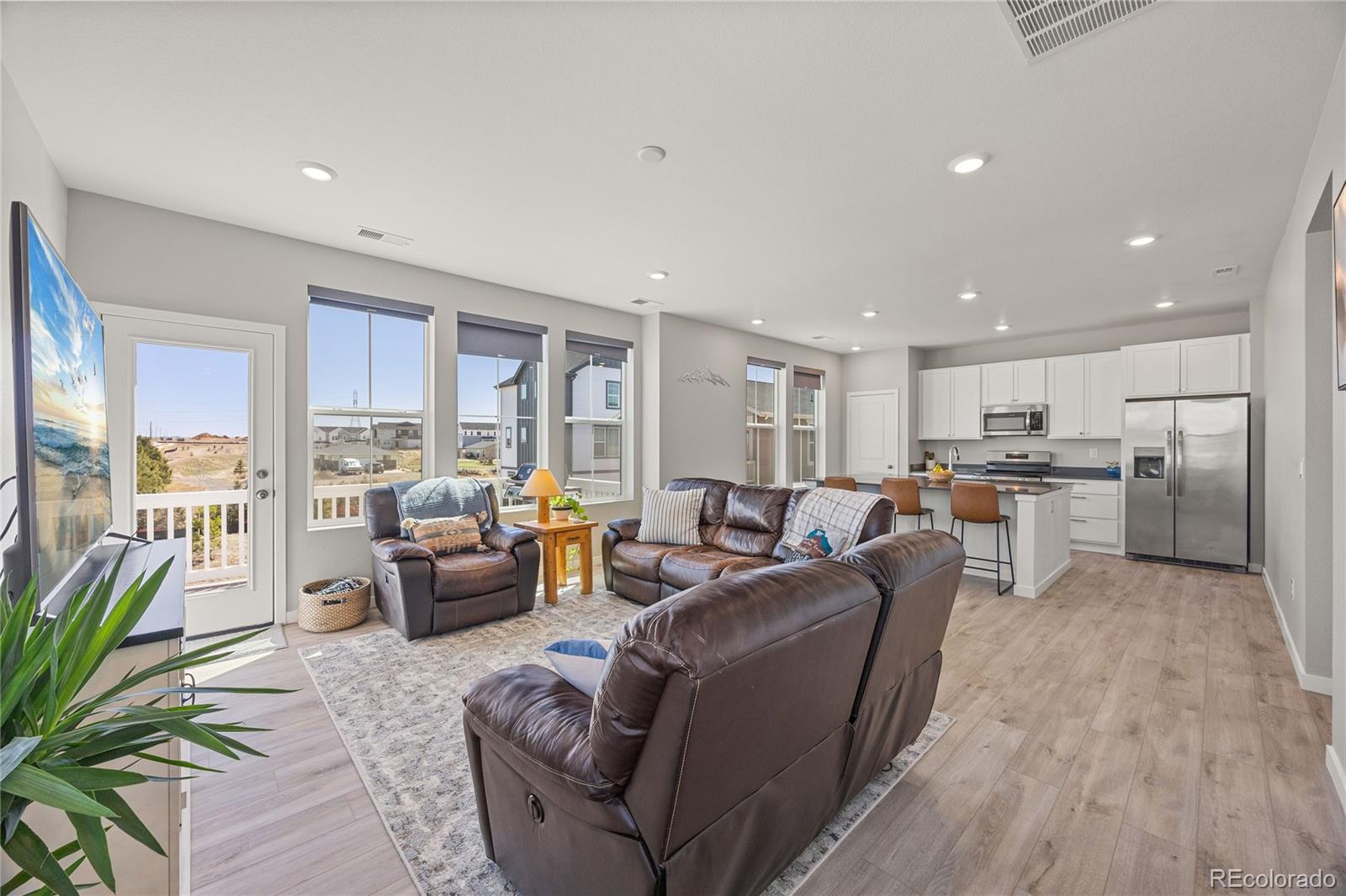 MLS Image #0 for 1917 s fultondale way,aurora, Colorado
