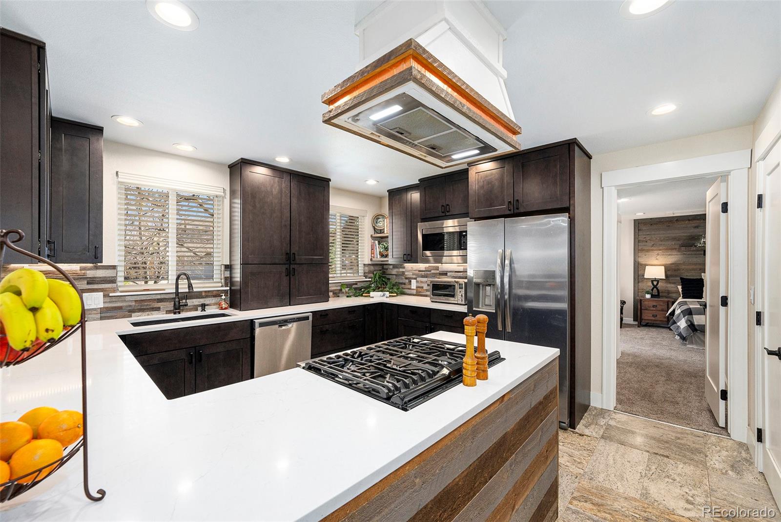 MLS Image #16 for 10601 w 78th avenue,arvada, Colorado