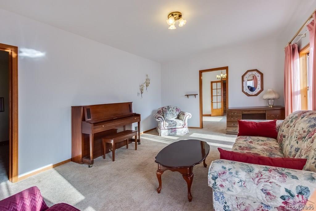 MLS Image #10 for 723  park street,trinidad, Colorado