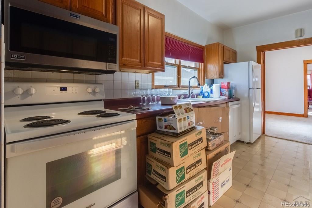 MLS Image #14 for 723  park street,trinidad, Colorado