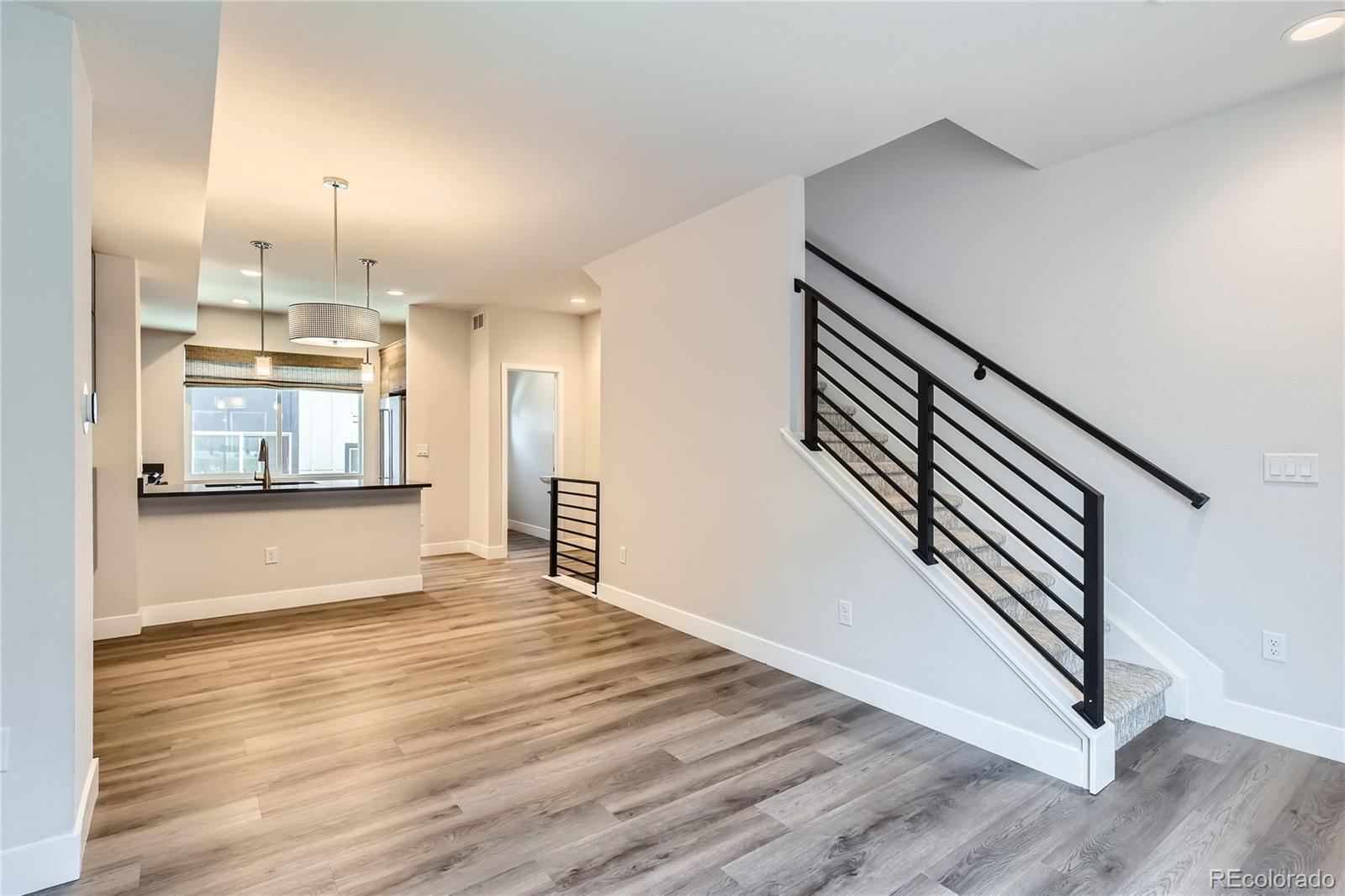MLS Image #11 for 5530 w 11th place ,lakewood, Colorado