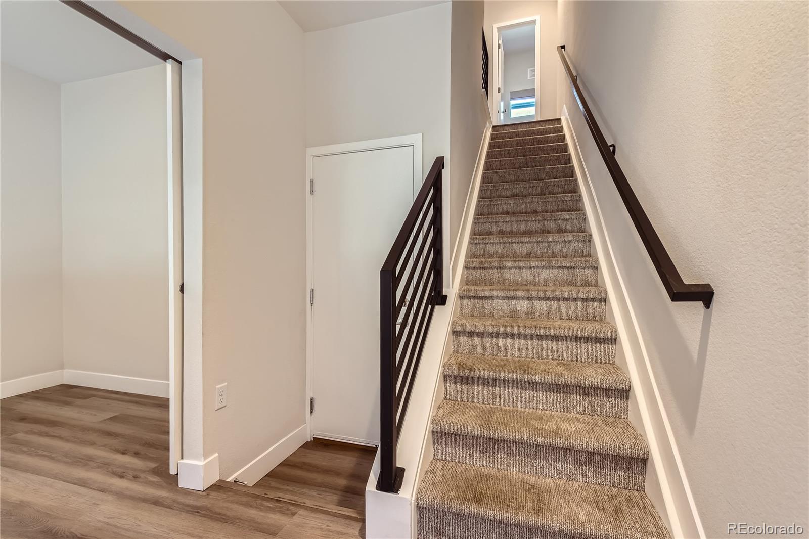 MLS Image #3 for 5530 w 11th place ,lakewood, Colorado