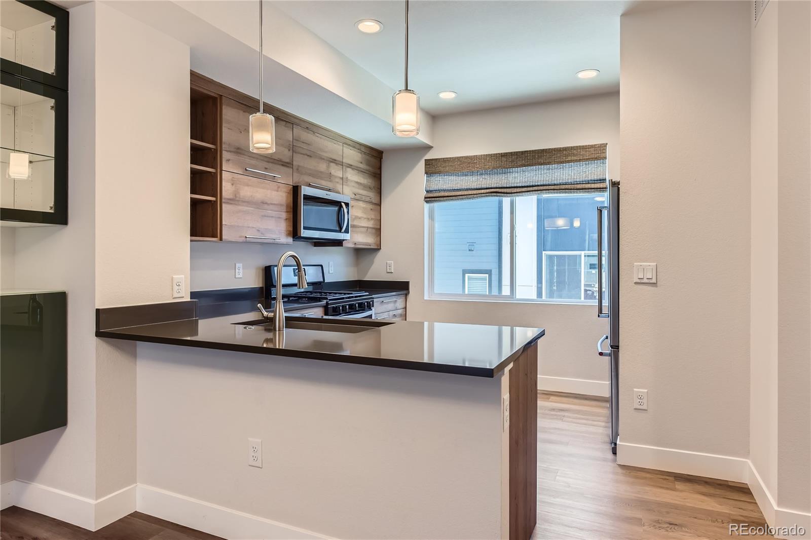 MLS Image #6 for 5530 w 11th place ,lakewood, Colorado