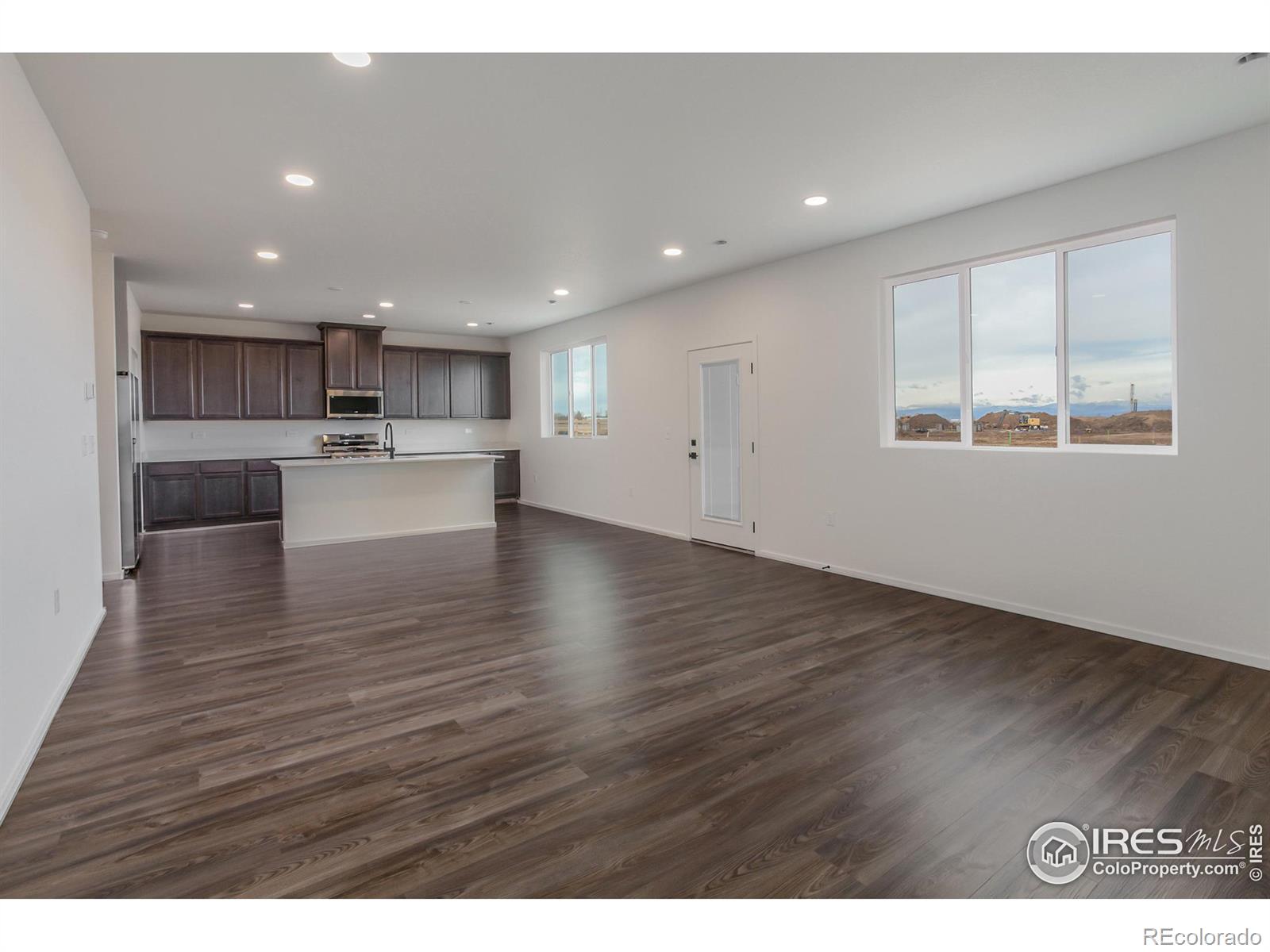 MLS Image #10 for 776  galloway drive,johnstown, Colorado