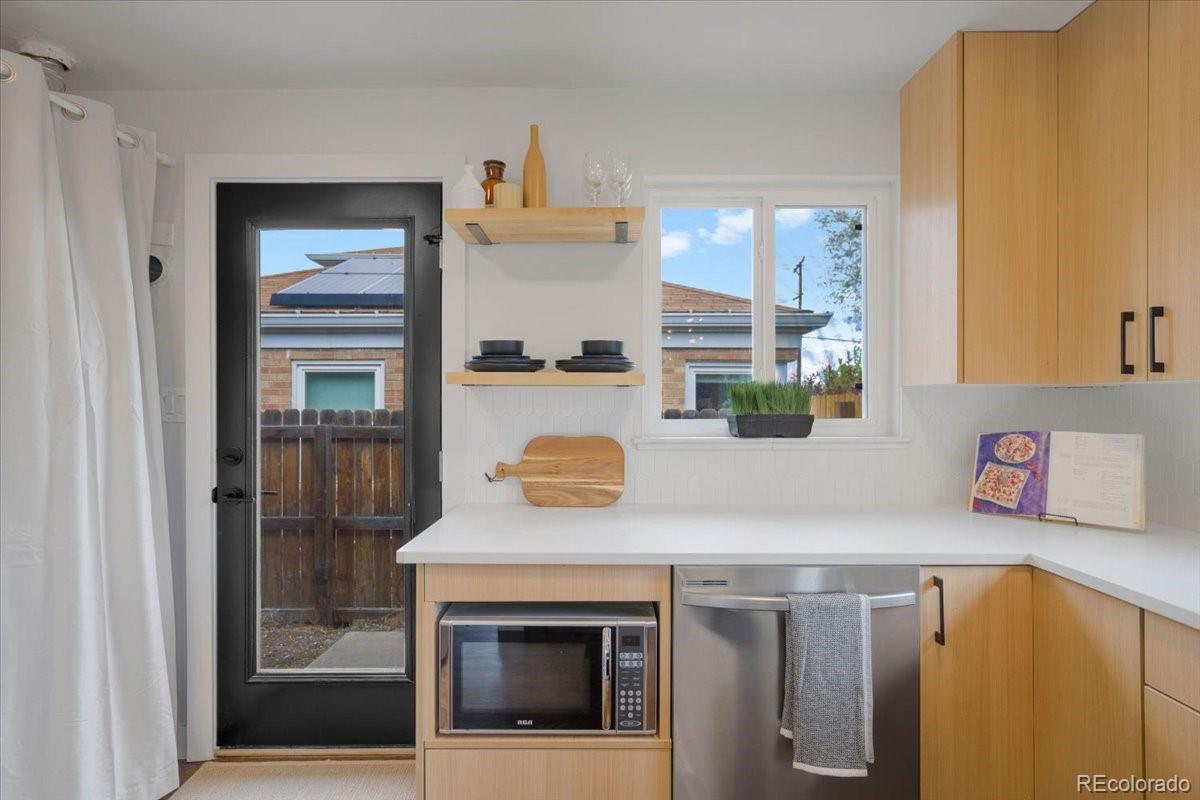 MLS Image #12 for 3379  krameria street,denver, Colorado