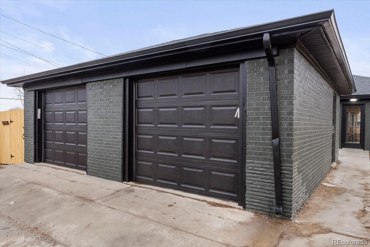 MLS Image #8 for 3379  krameria street,denver, Colorado