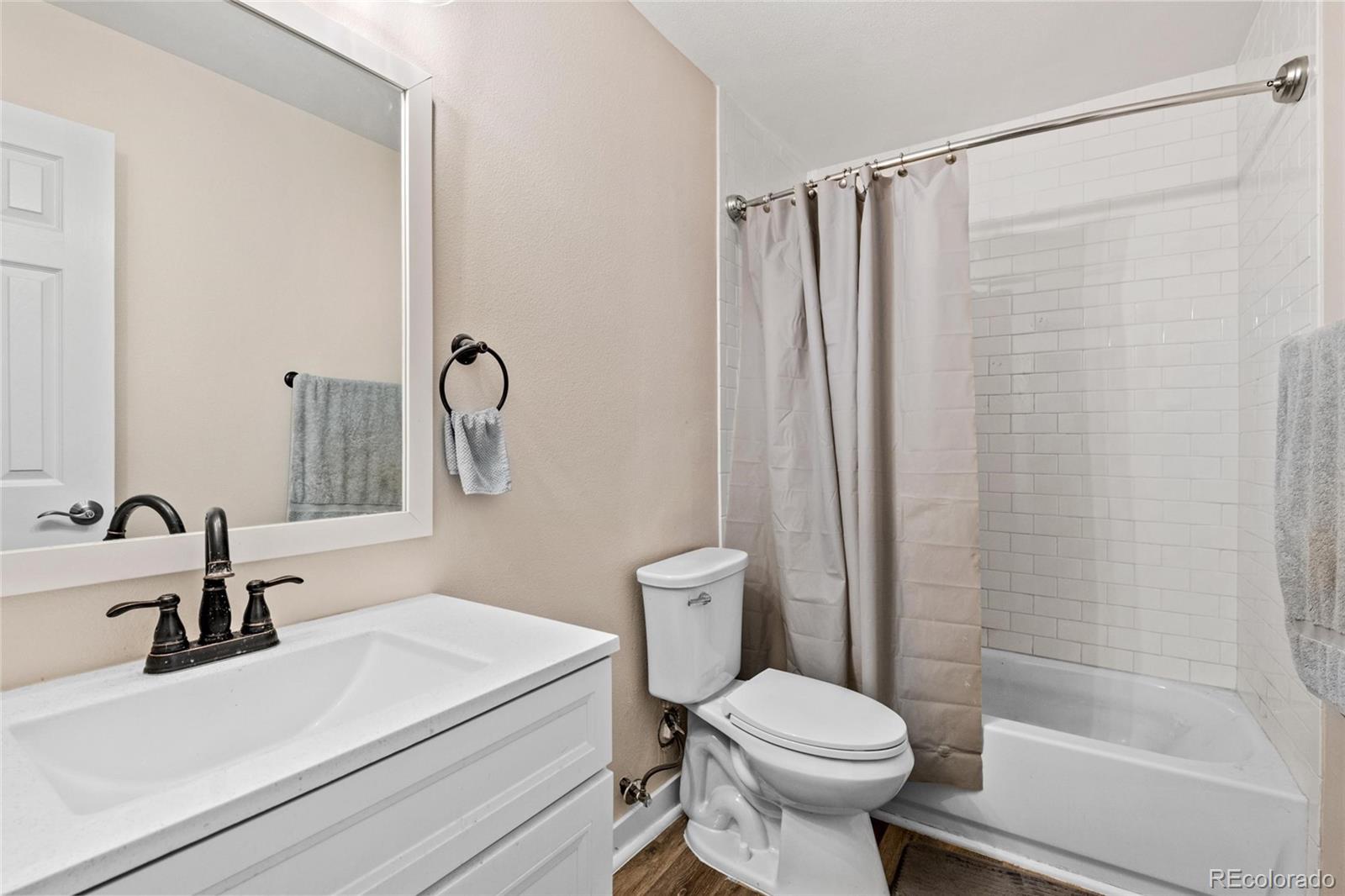MLS Image #13 for 10150 e virginia avenue,denver, Colorado