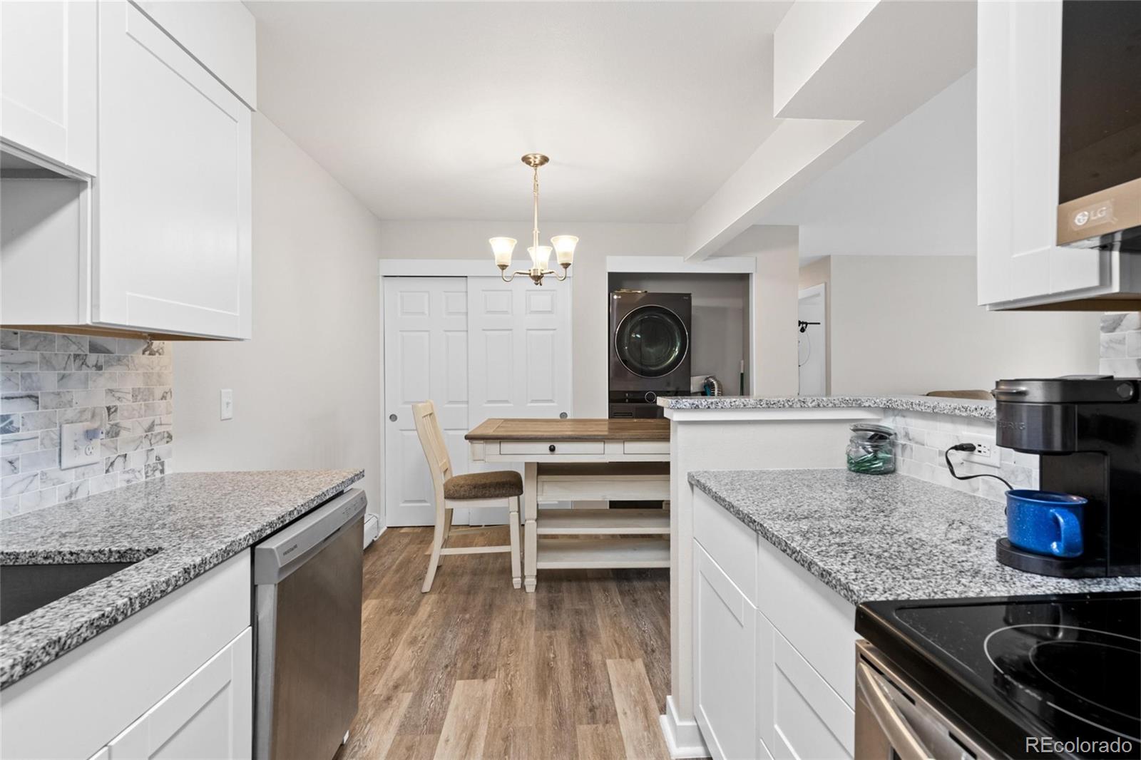 MLS Image #7 for 10150 e virginia avenue,denver, Colorado