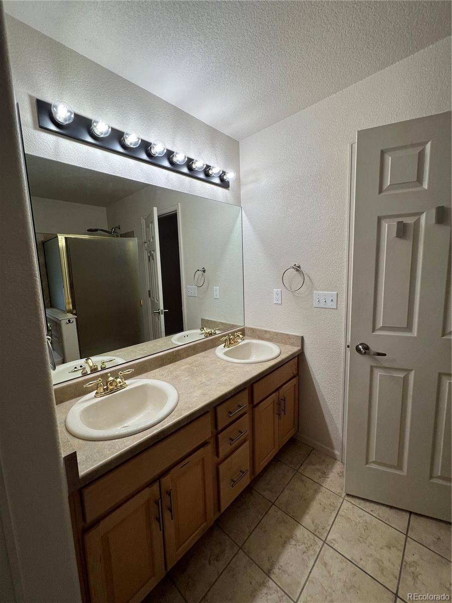 MLS Image #22 for 1137 s coolidge circle,aurora, Colorado
