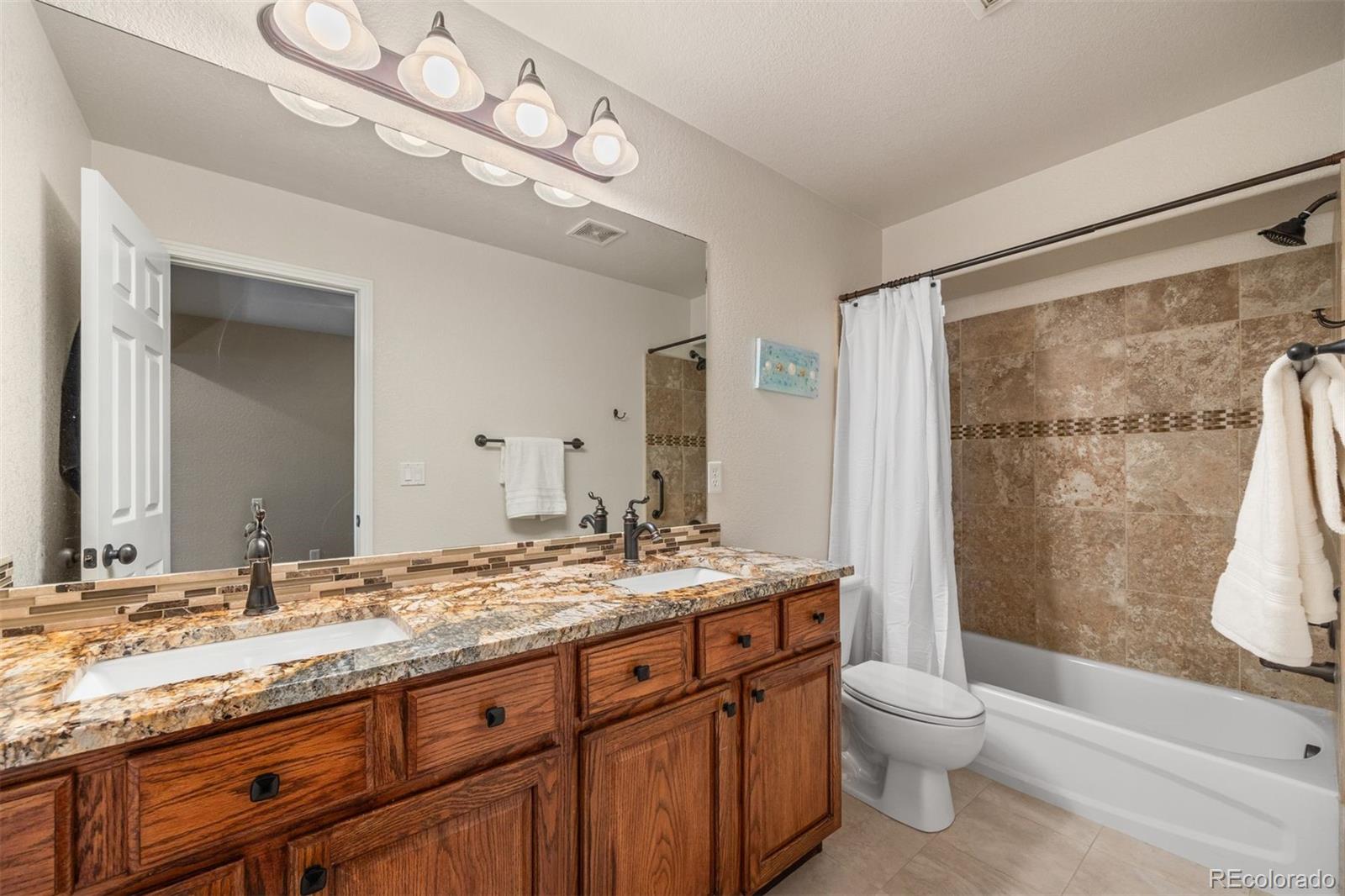 MLS Image #41 for 24547 e easter place,aurora, Colorado