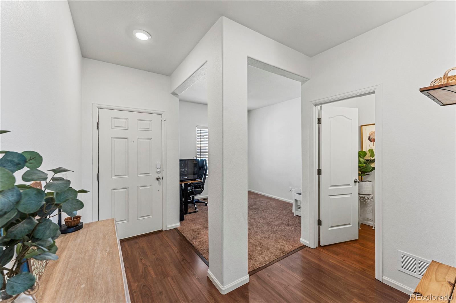 MLS Image #11 for 10011  seawolf drive,colorado springs, Colorado
