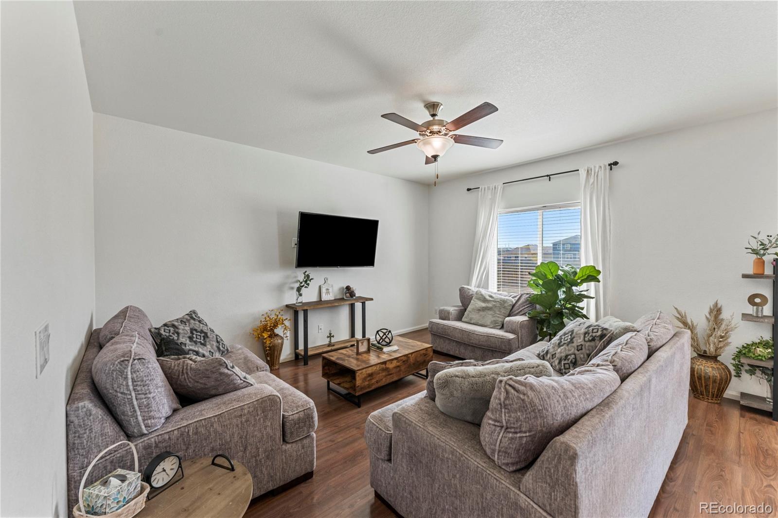 MLS Image #3 for 10011  seawolf drive,colorado springs, Colorado