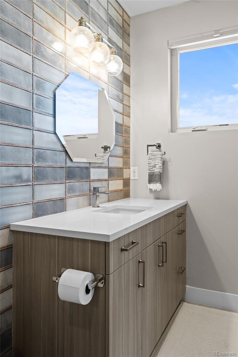MLS Image #28 for 1215 n perry street,denver, Colorado