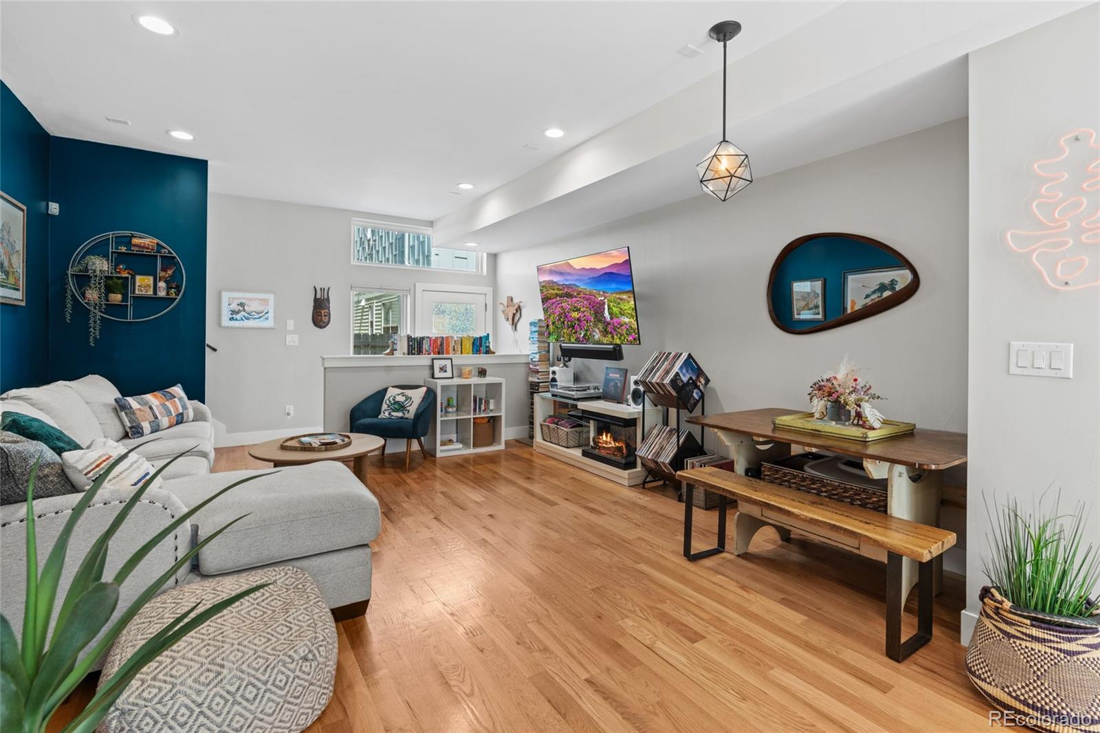 MLS Image #4 for 1215 n perry street,denver, Colorado