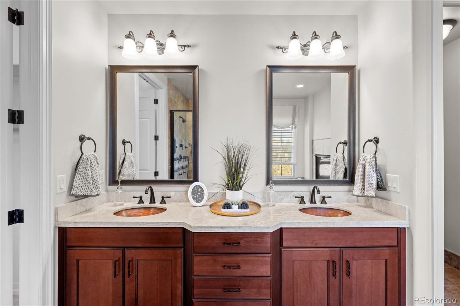 MLS Image #31 for 9586  silent hills lane,lone tree, Colorado