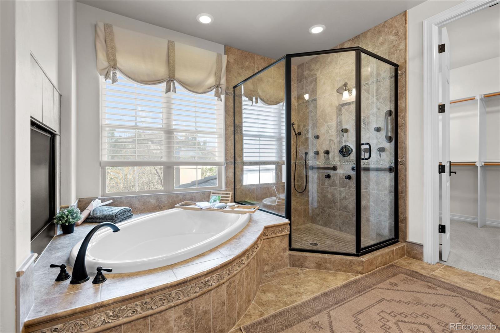 MLS Image #32 for 9586  silent hills lane,lone tree, Colorado
