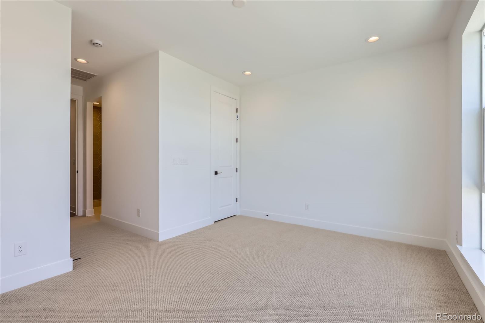 MLS Image #15 for 20588 e 63rd avenue,aurora, Colorado