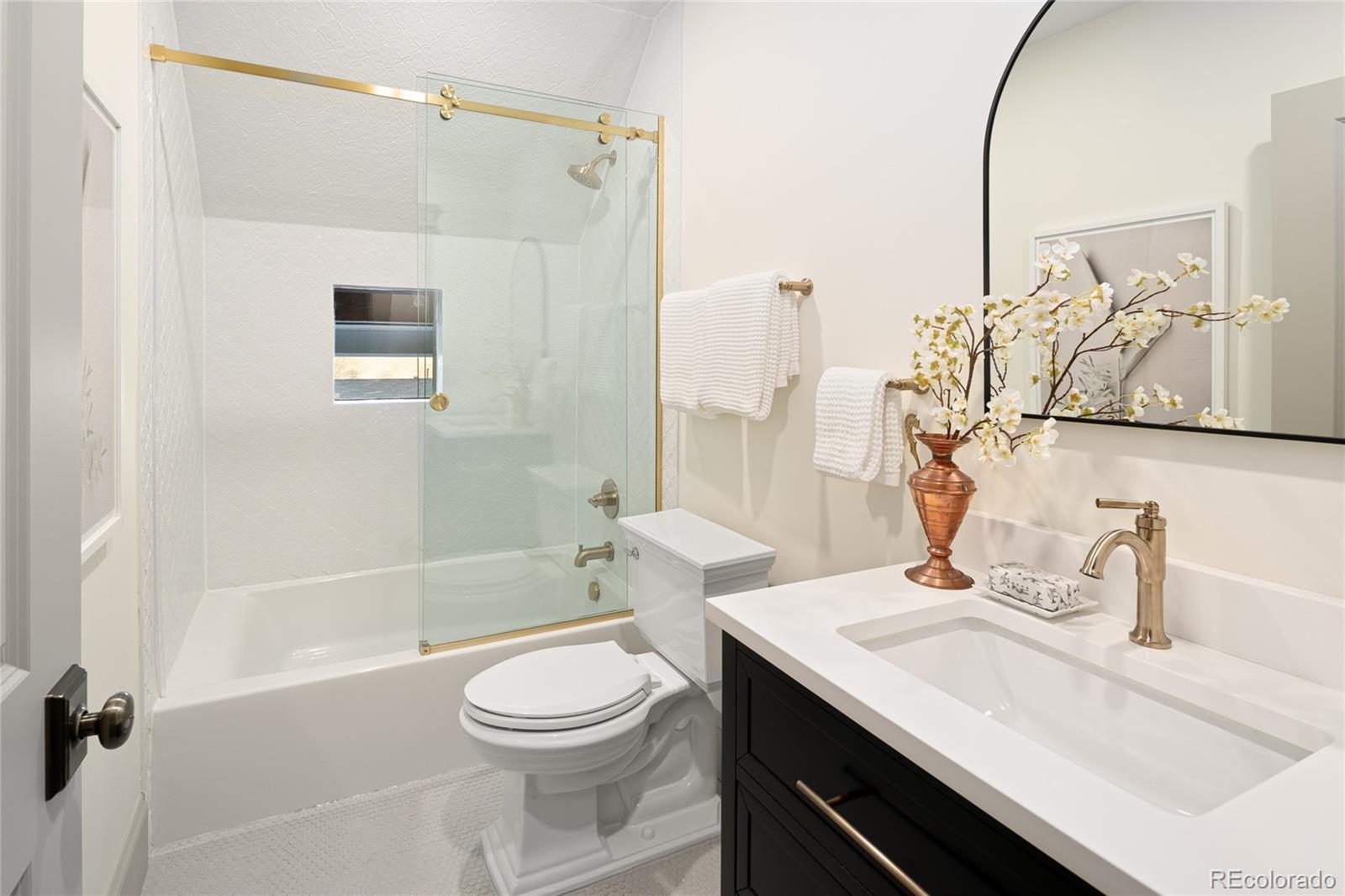 MLS Image #38 for 3142 w 26th avenue,denver, Colorado