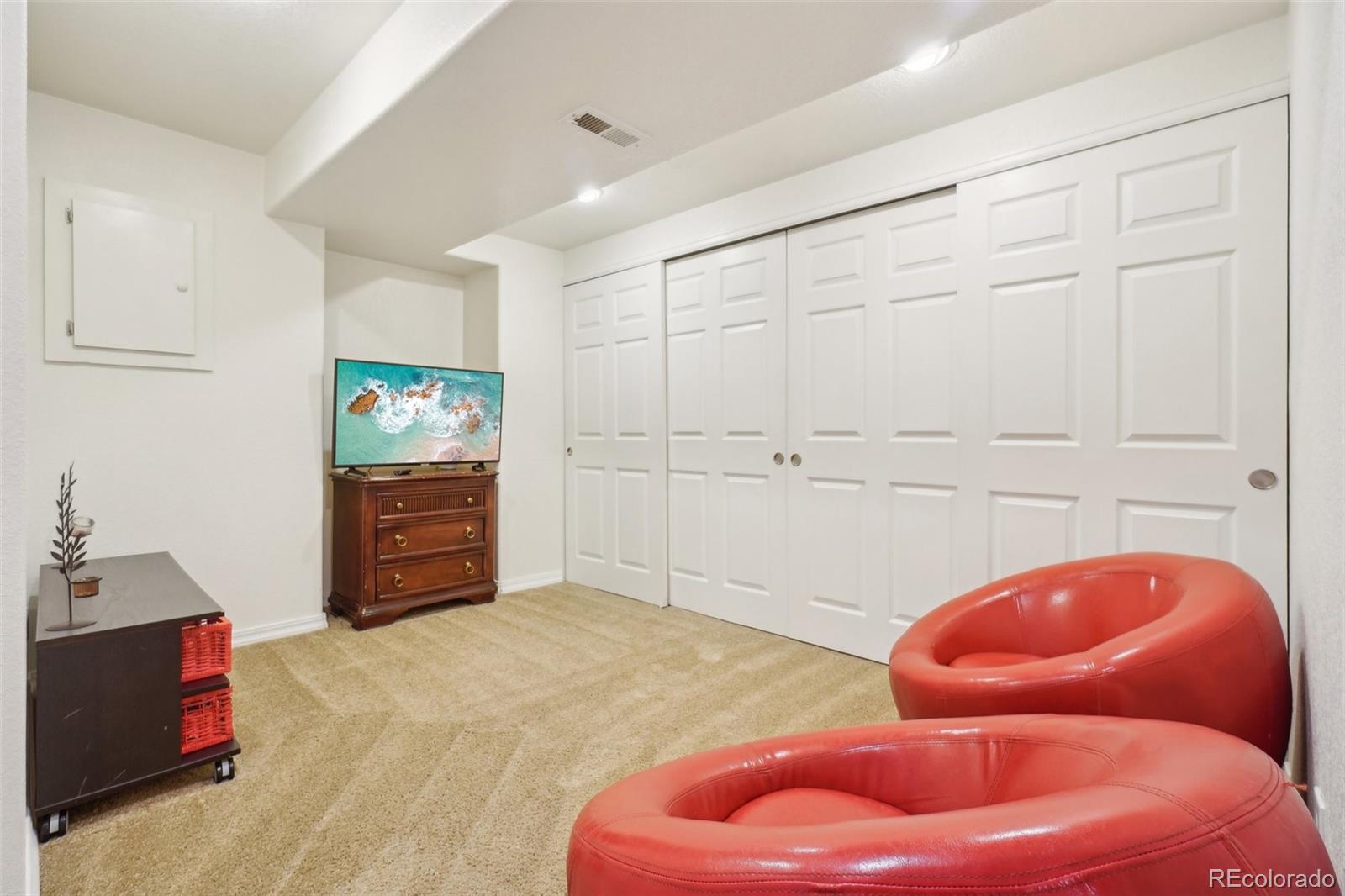 MLS Image #26 for 1474 s uinta court,denver, Colorado