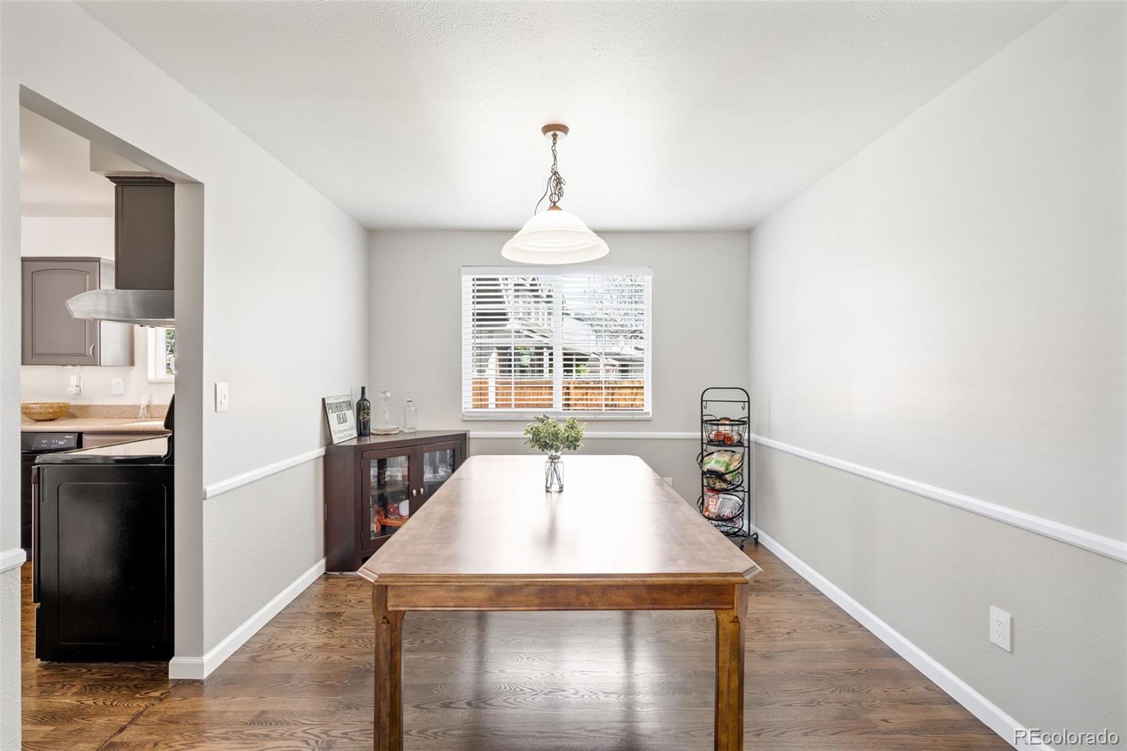 MLS Image #11 for 12945 e colorado avenue,aurora, Colorado