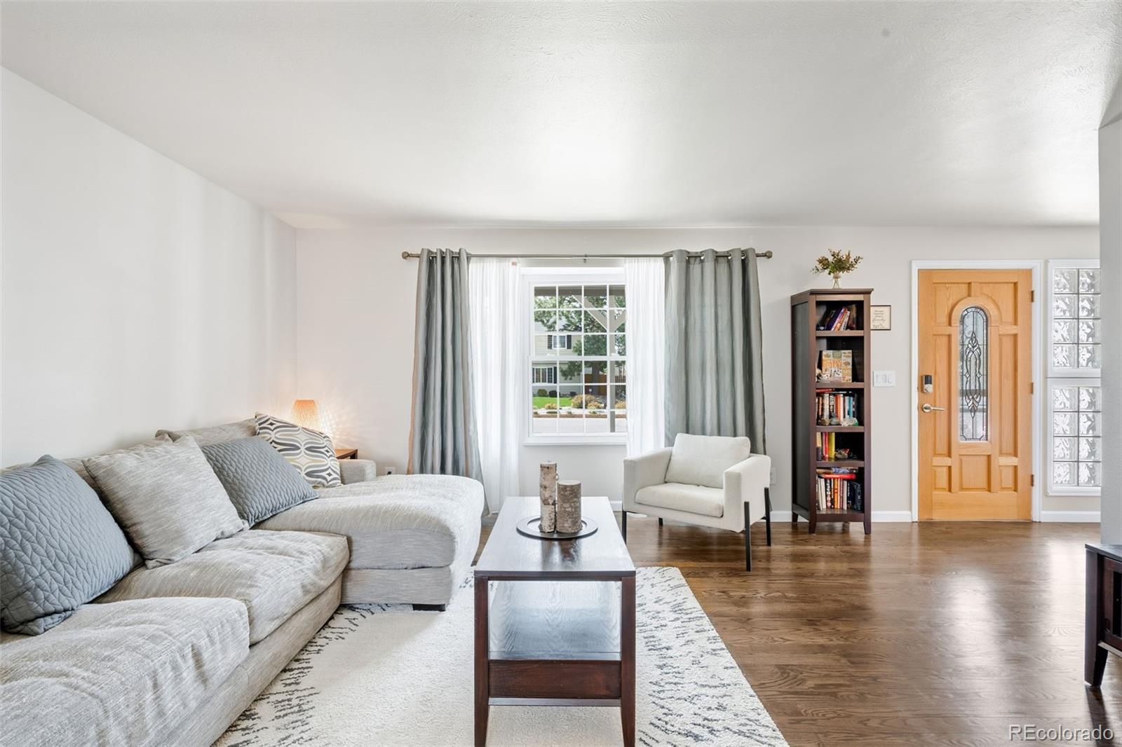 MLS Image #4 for 12945 e colorado avenue,aurora, Colorado