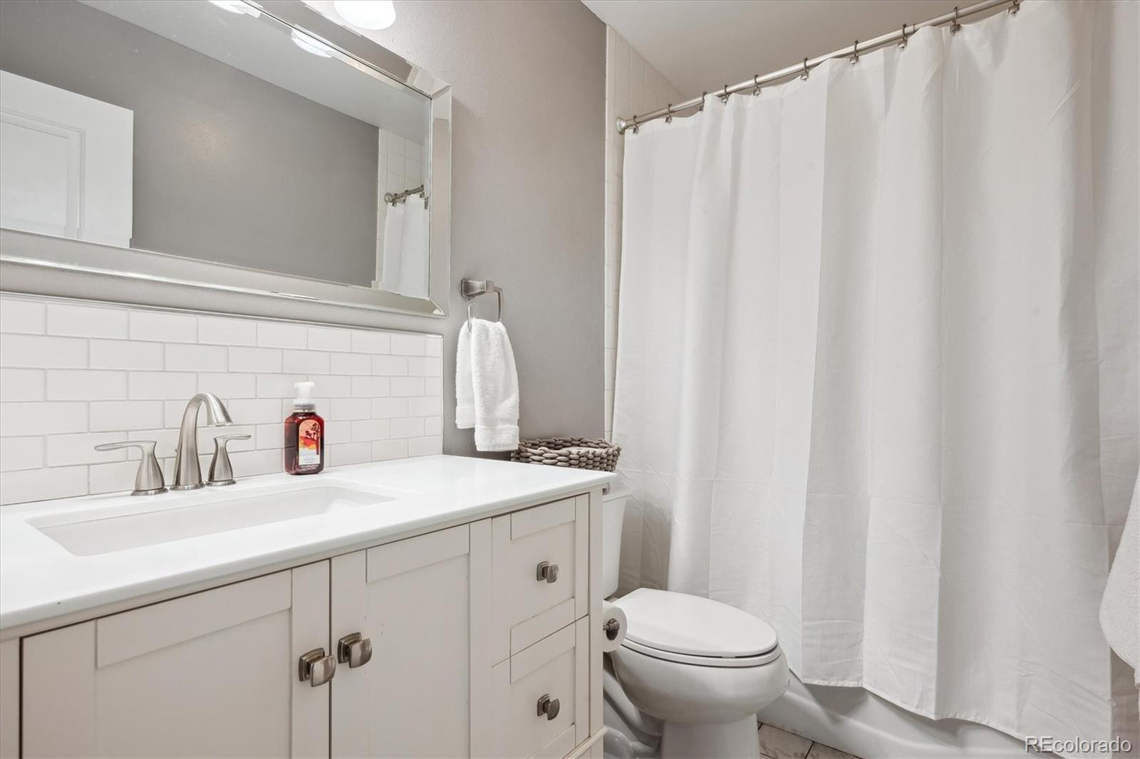 MLS Image #27 for 5172 s cody court,littleton, Colorado
