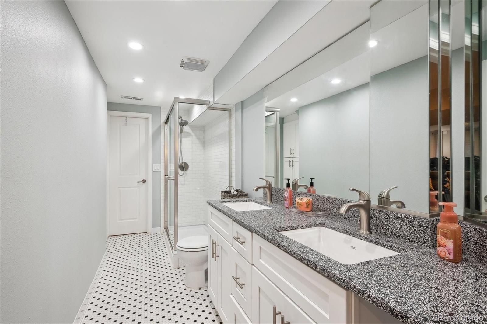 MLS Image #39 for 5172 s cody court,littleton, Colorado