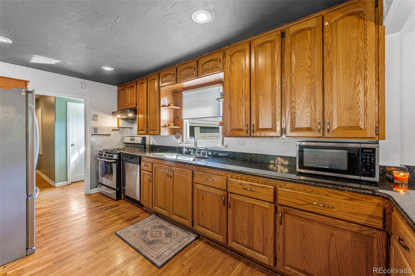 MLS Image #13 for 5601 e colorado avenue,denver, Colorado