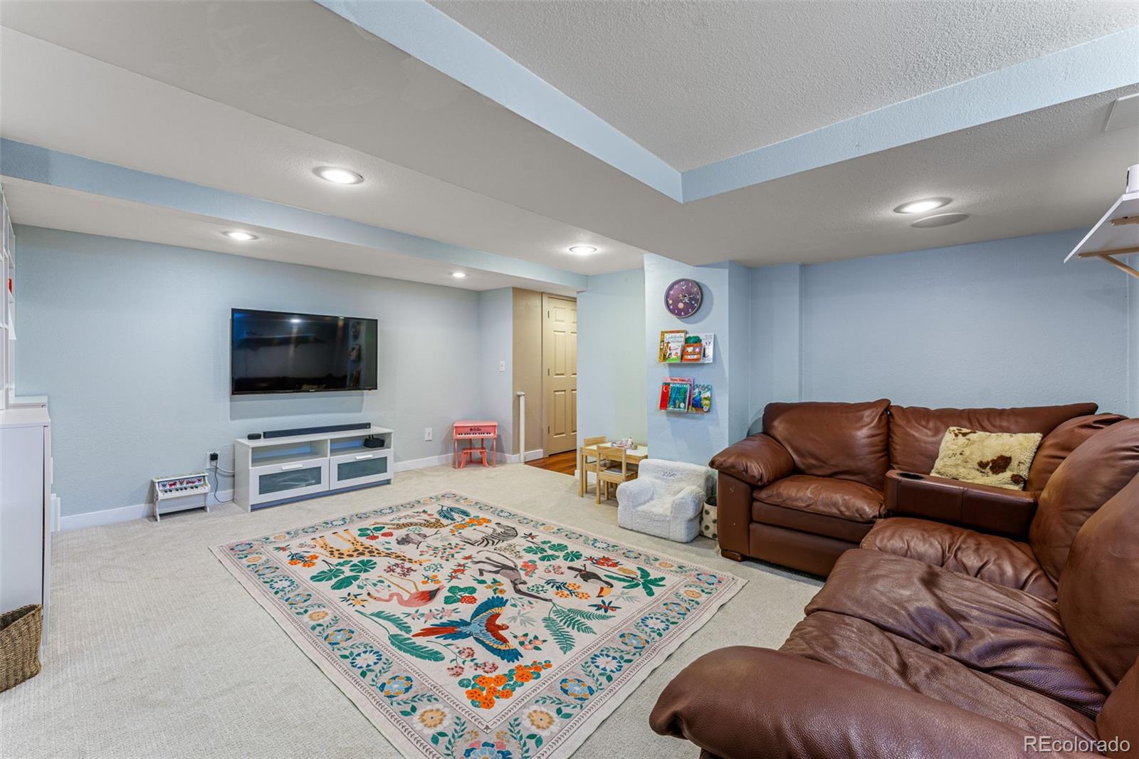 MLS Image #25 for 5601 e colorado avenue,denver, Colorado
