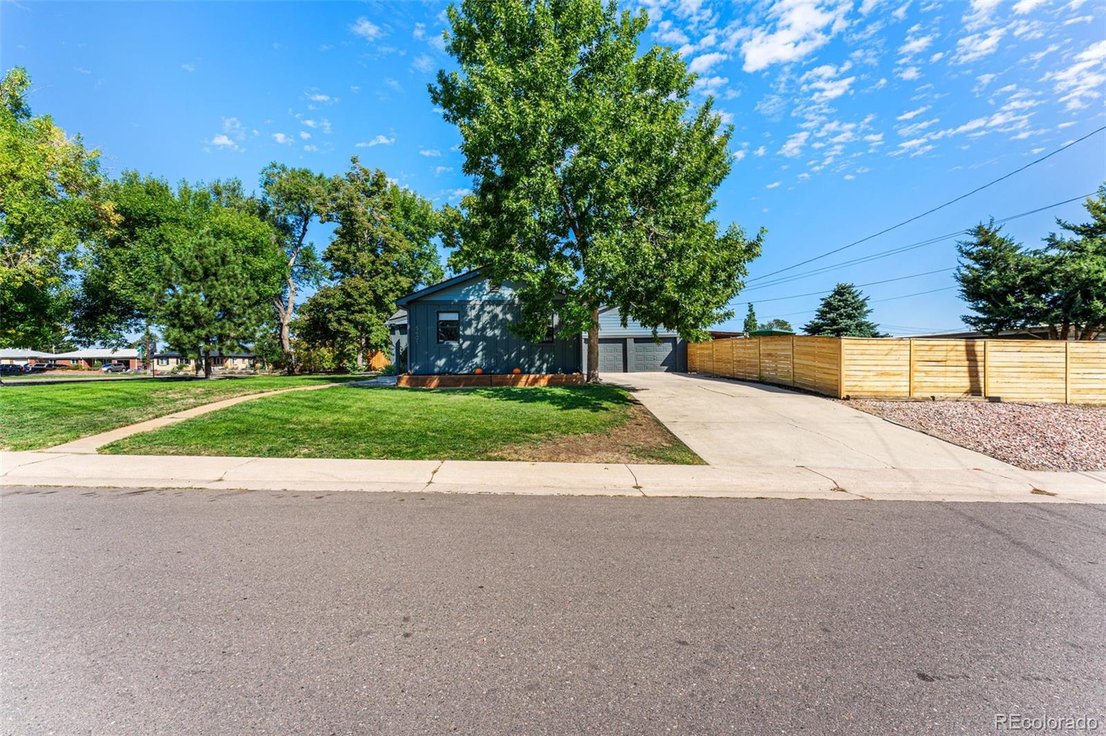 MLS Image #3 for 5601 e colorado avenue,denver, Colorado