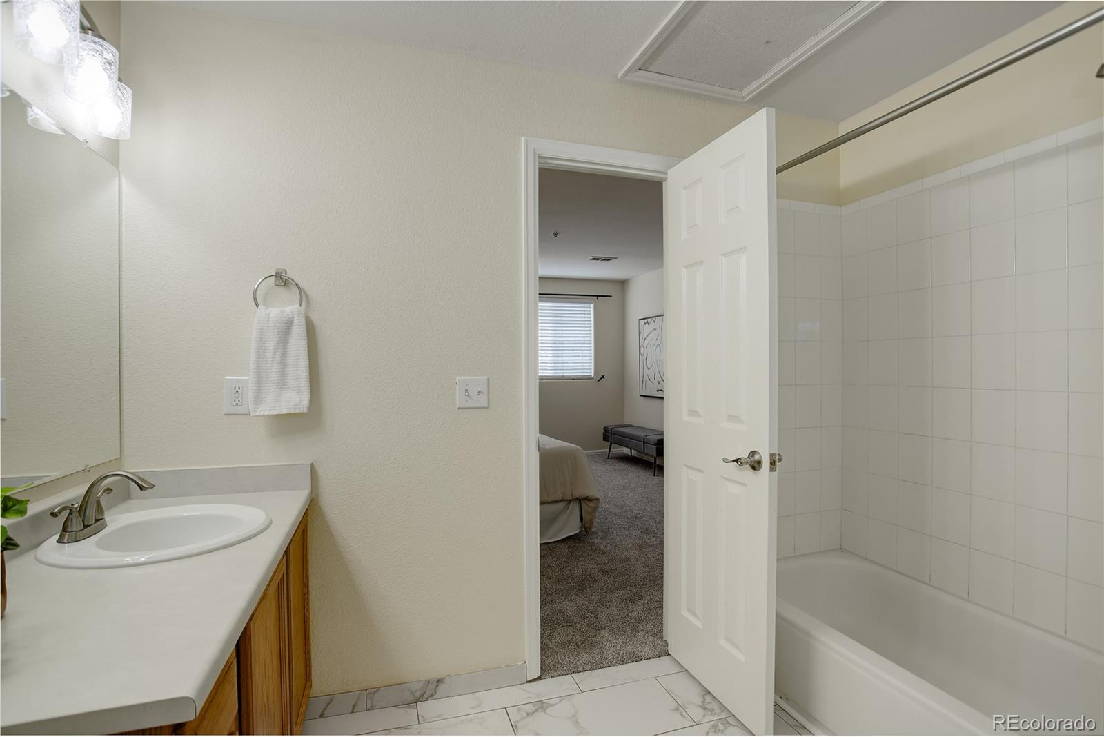 MLS Image #13 for 12281 e tennessee drive,aurora, Colorado