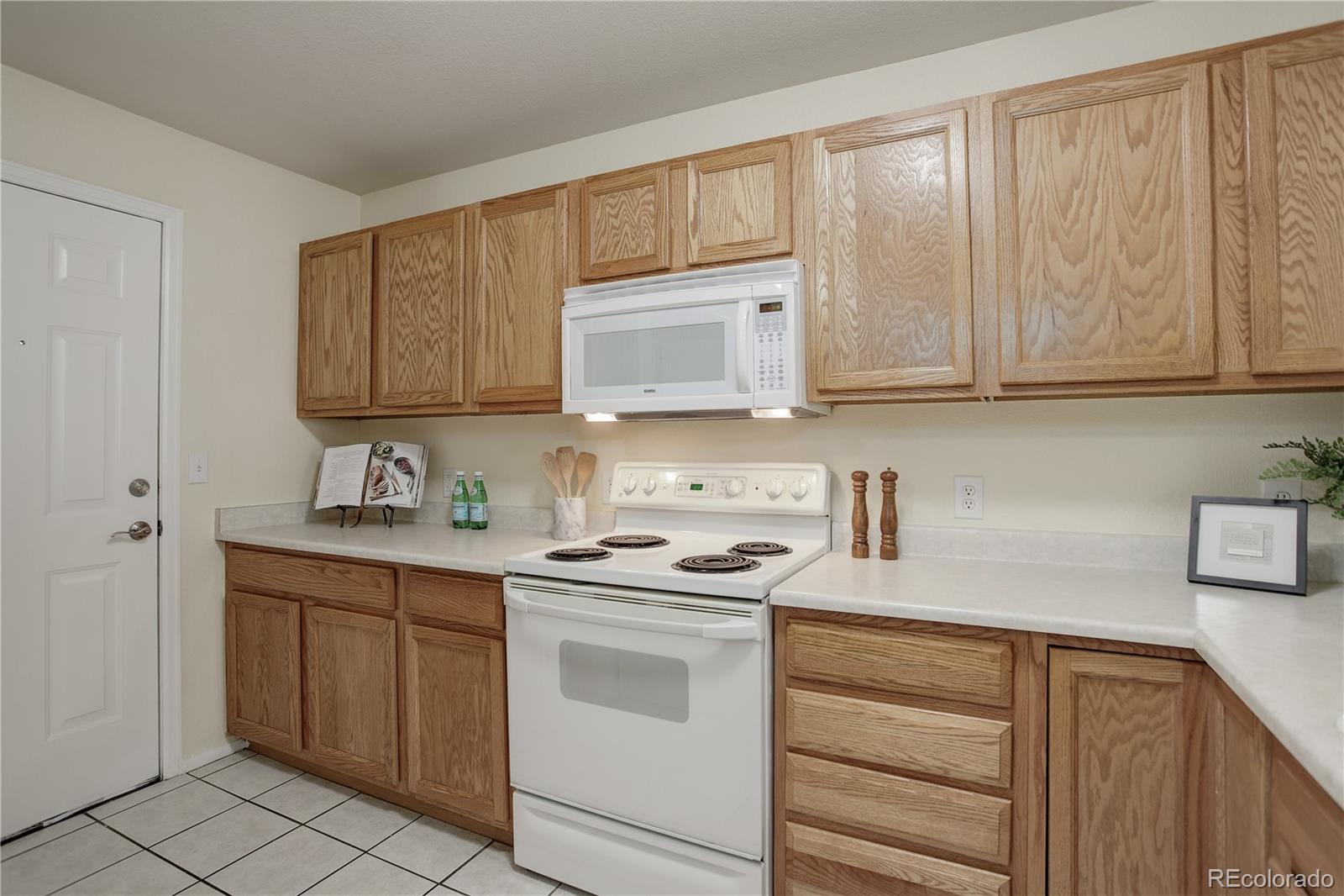 MLS Image #5 for 12281 e tennessee drive,aurora, Colorado