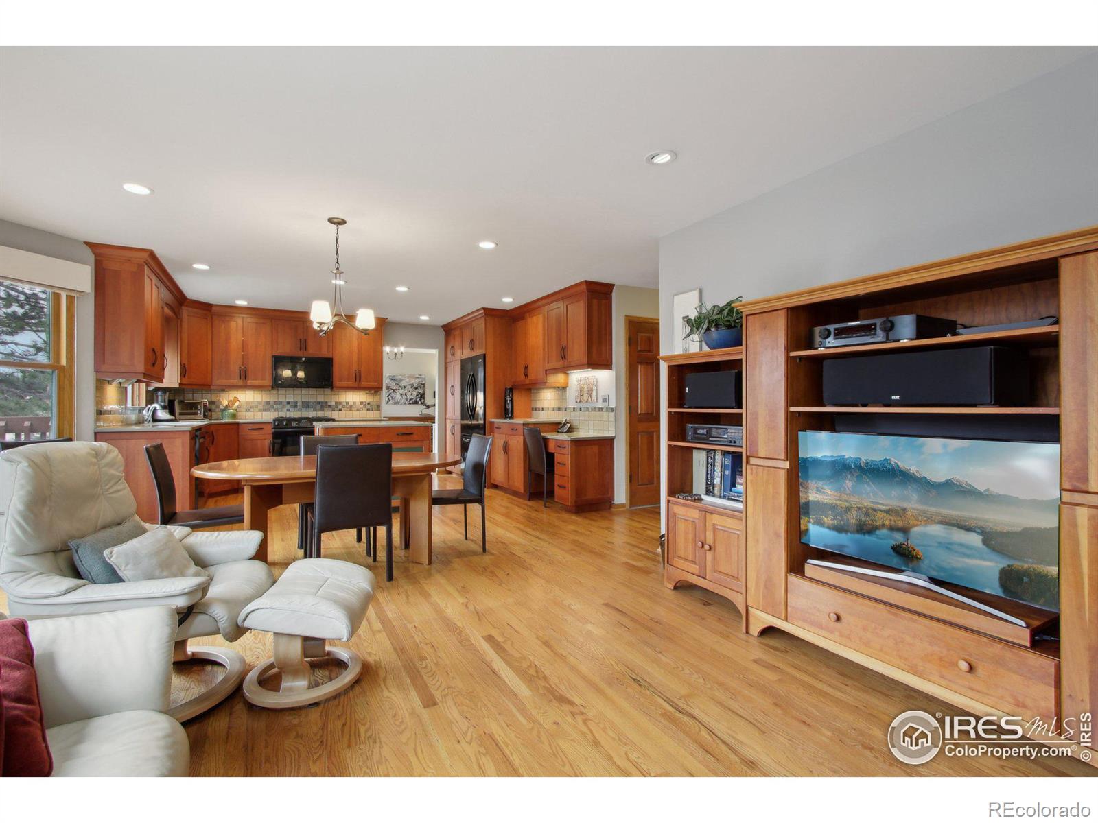 MLS Image #10 for 4442  craig drive,fort collins, Colorado