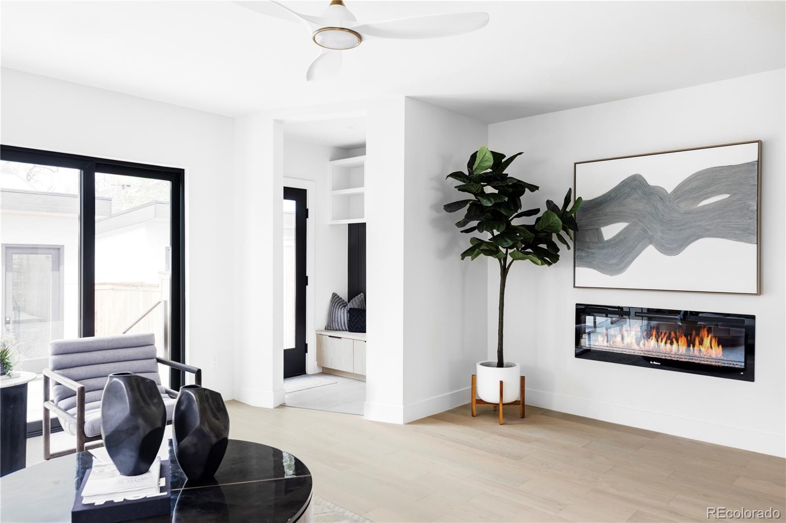 MLS Image #4 for 425 s pearl street,denver, Colorado