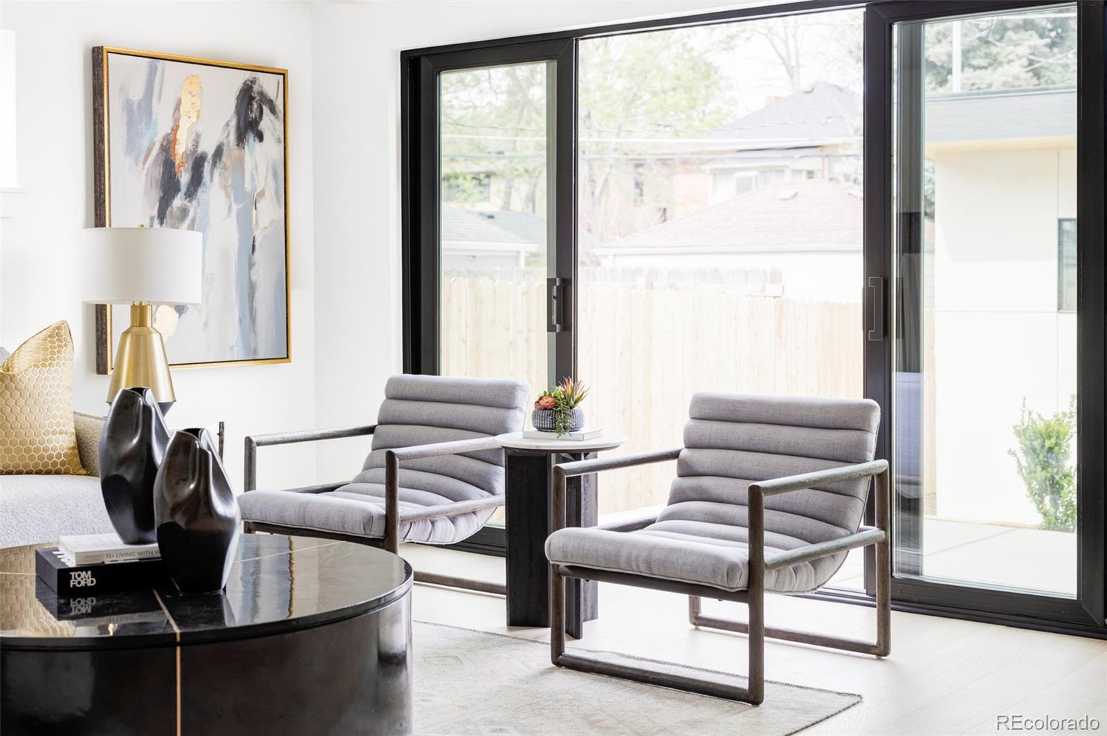 MLS Image #5 for 425 s pearl street,denver, Colorado