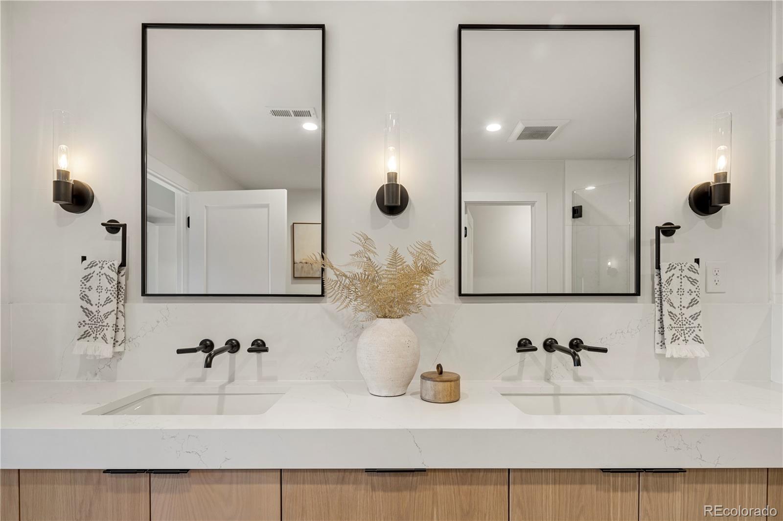 MLS Image #21 for 2230  36 th avenue,denver, Colorado