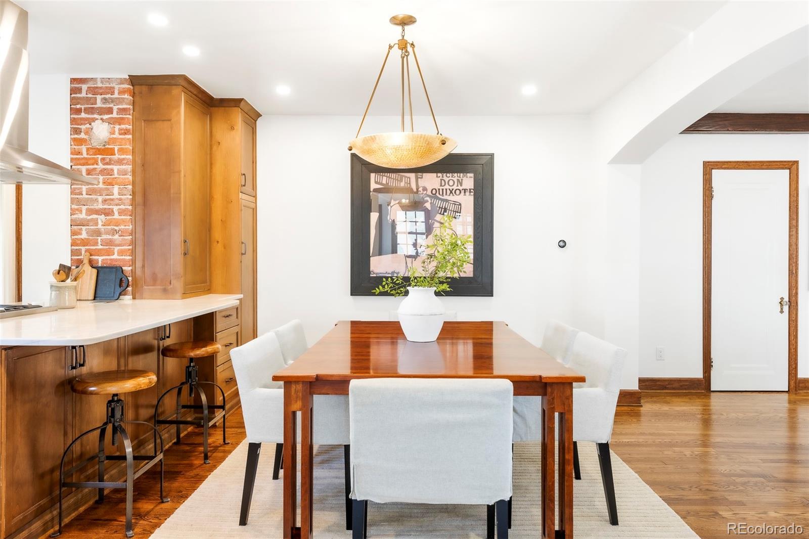 MLS Image #10 for 2235 s fillmore street,denver, Colorado
