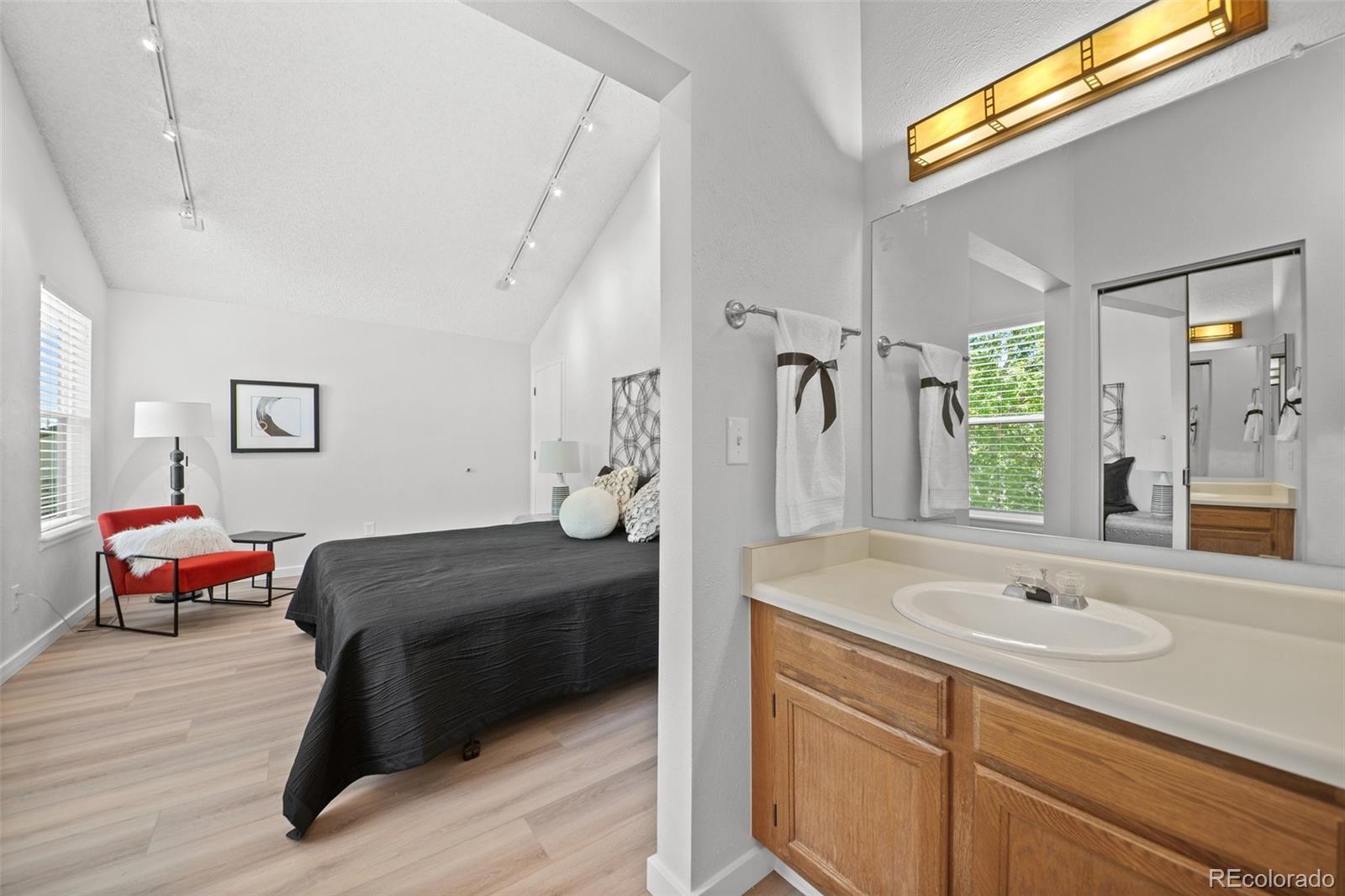 MLS Image #13 for 6755 s field street,littleton, Colorado