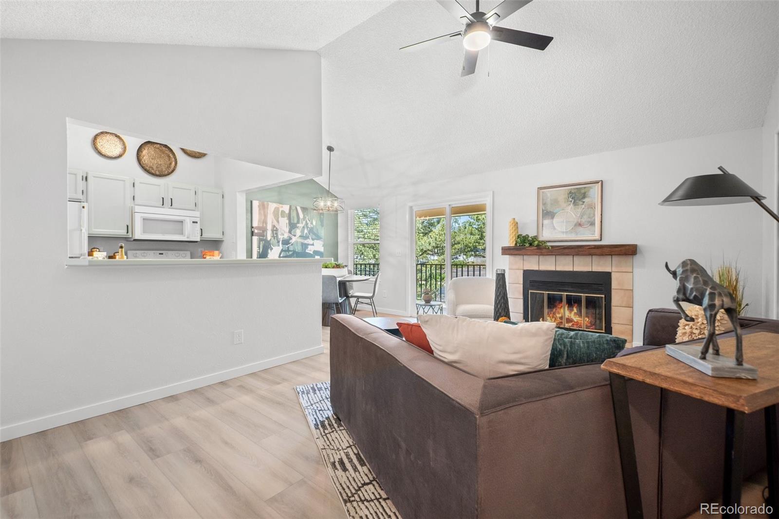 MLS Image #2 for 6755 s field street,littleton, Colorado