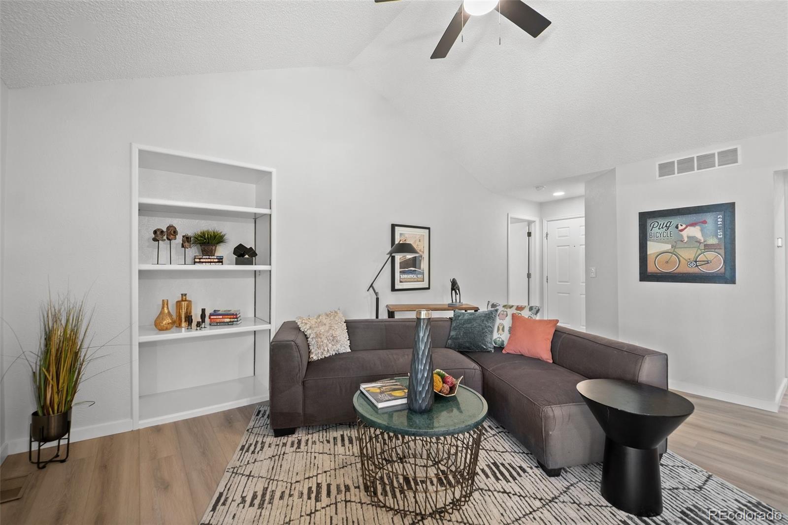 MLS Image #3 for 6755 s field street,littleton, Colorado