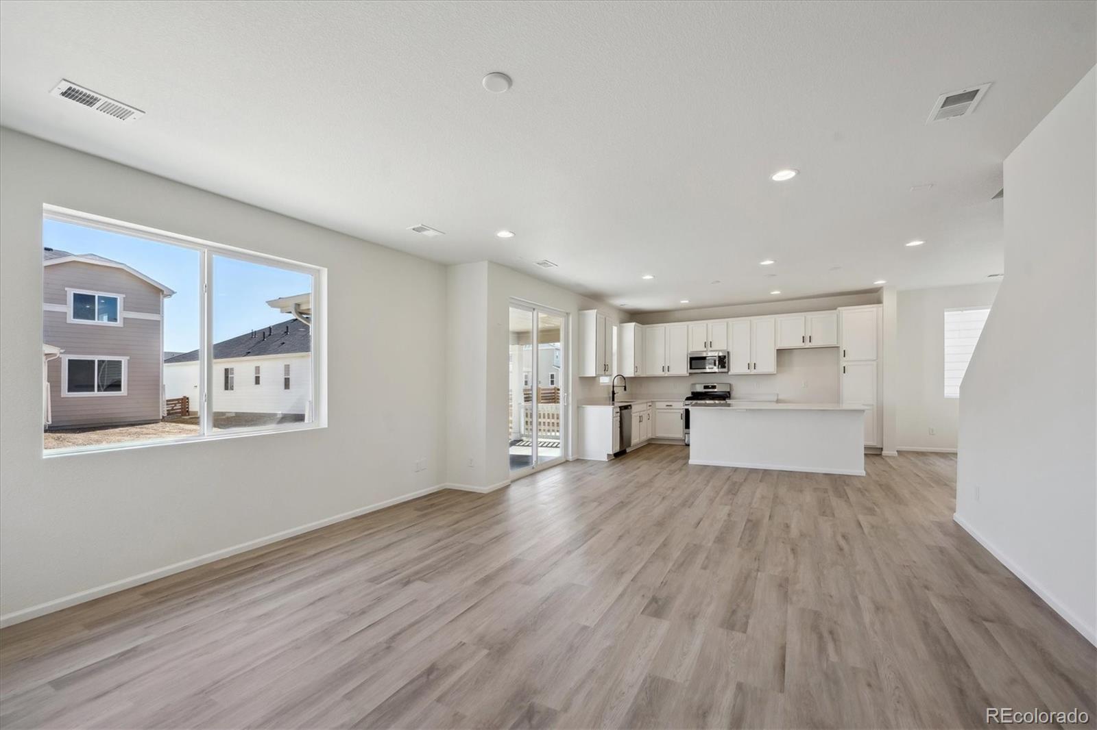 MLS Image #9 for 1318  sienna peak circle,erie, Colorado