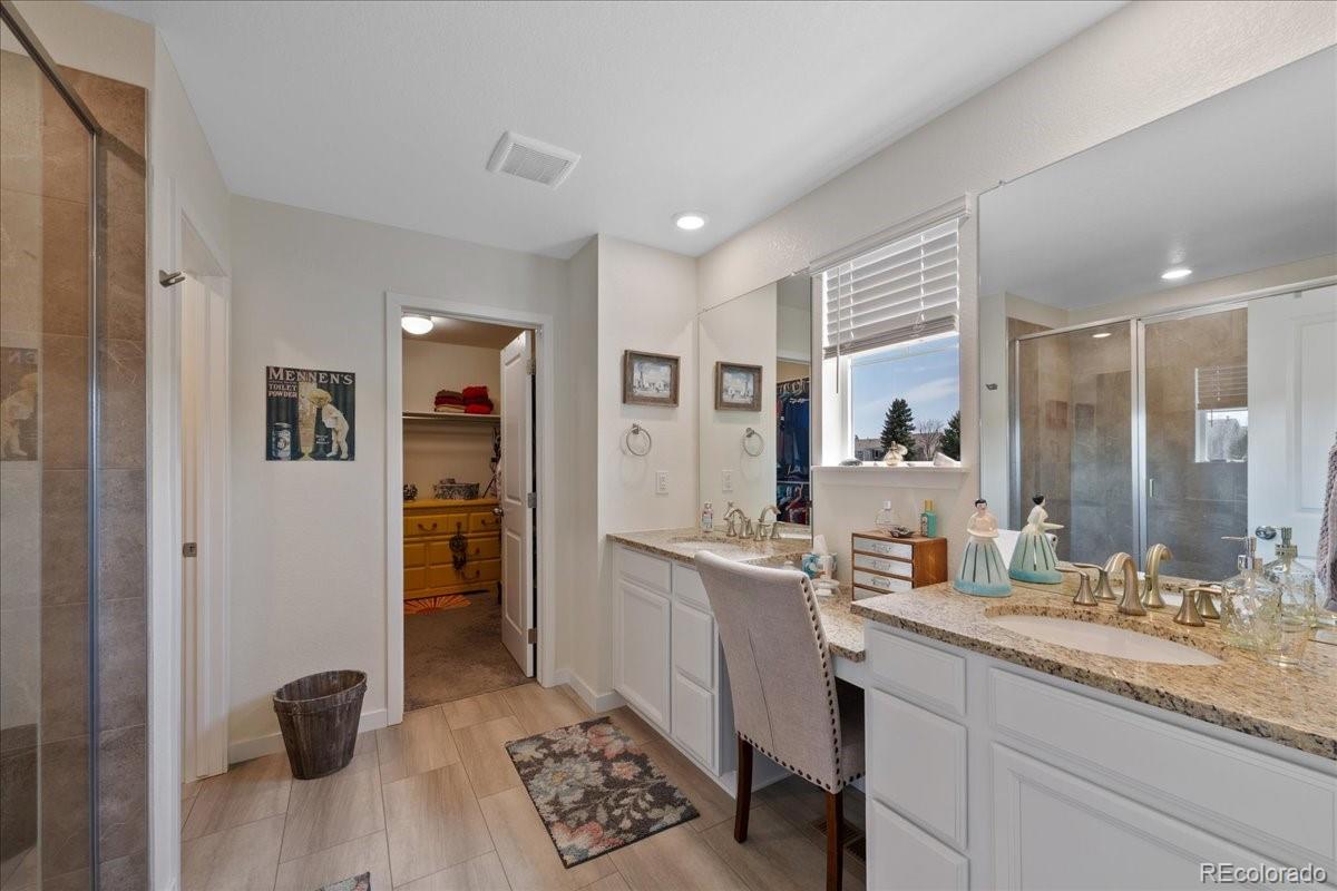 MLS Image #18 for 24432 e tennessee place,aurora, Colorado