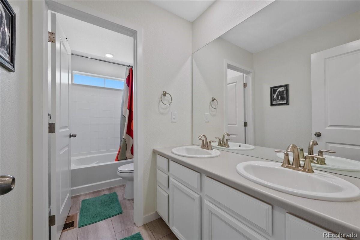 MLS Image #22 for 24432 e tennessee place,aurora, Colorado