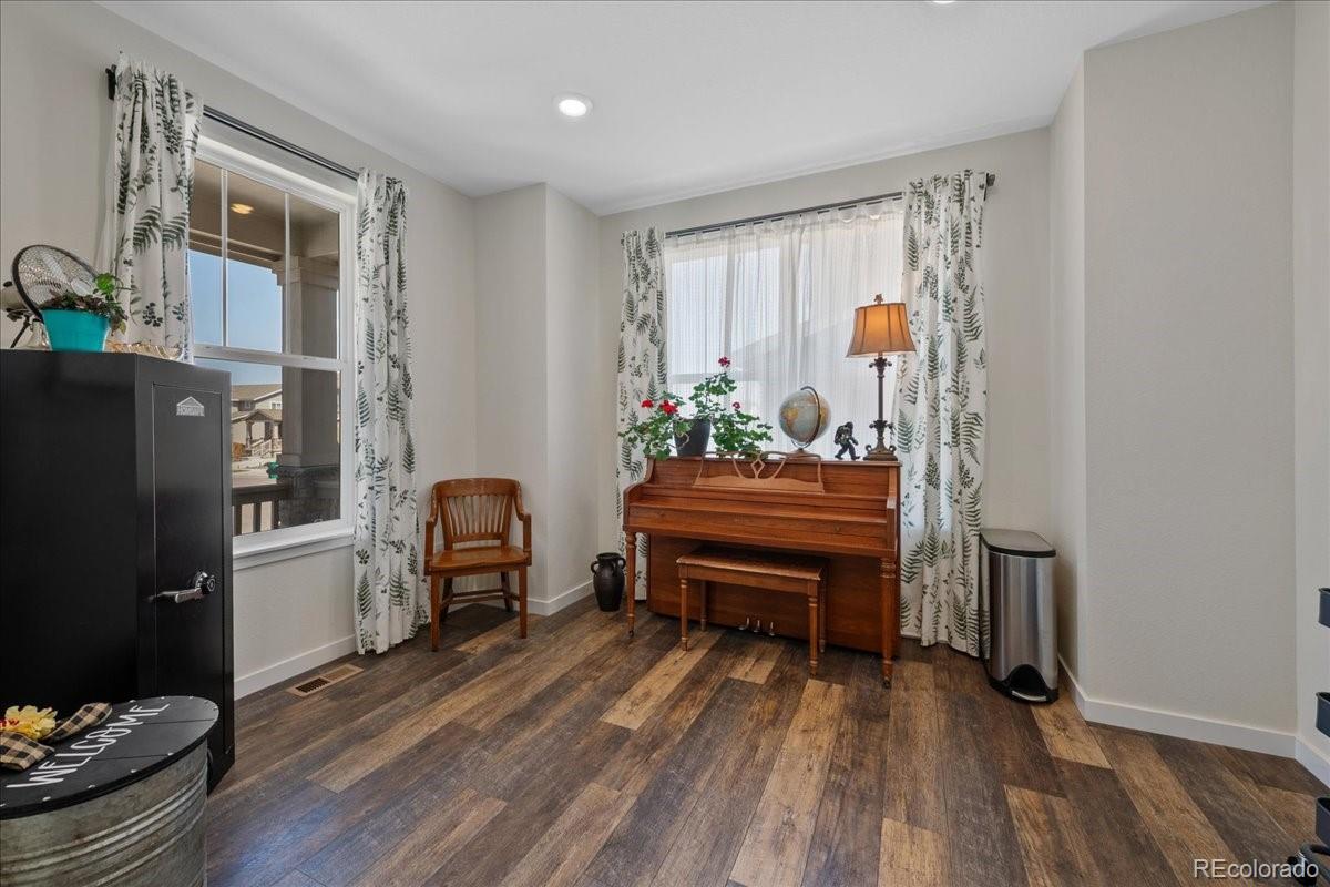 MLS Image #5 for 24432 e tennessee place,aurora, Colorado